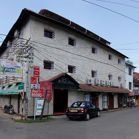 Hotel Park Avenue Kochi Exterior foto