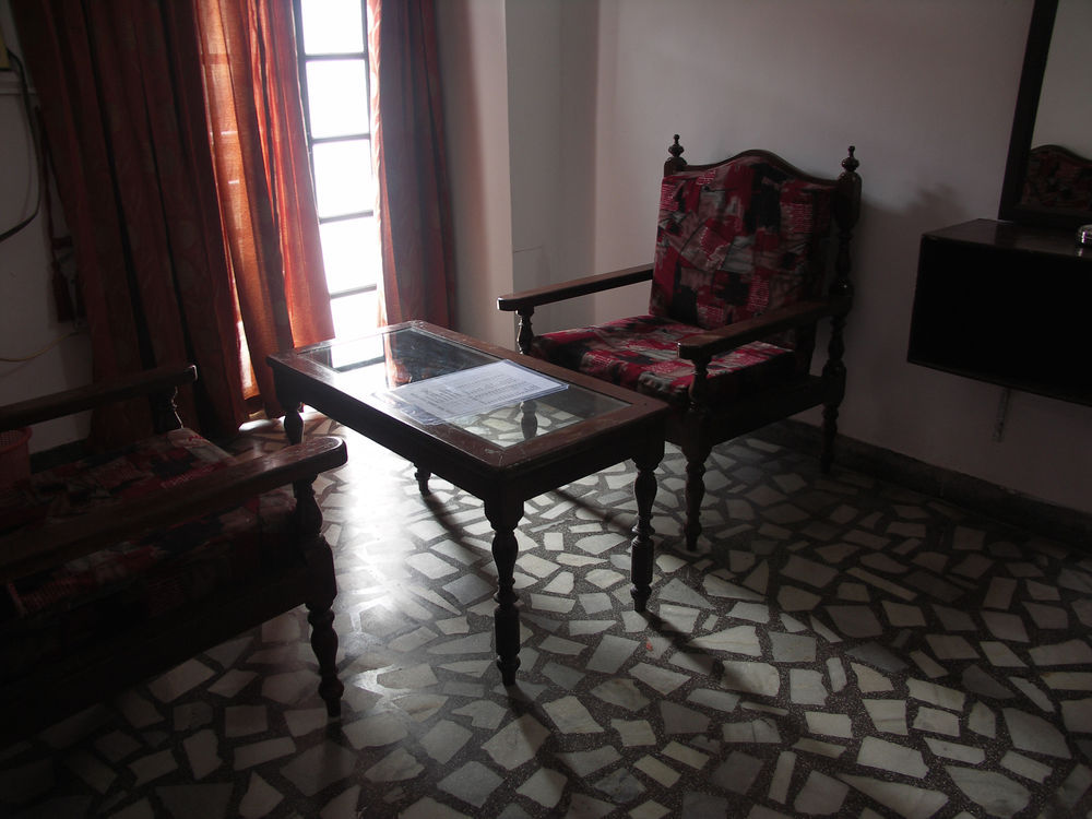 Hotel Park Avenue Kochi Zimmer foto